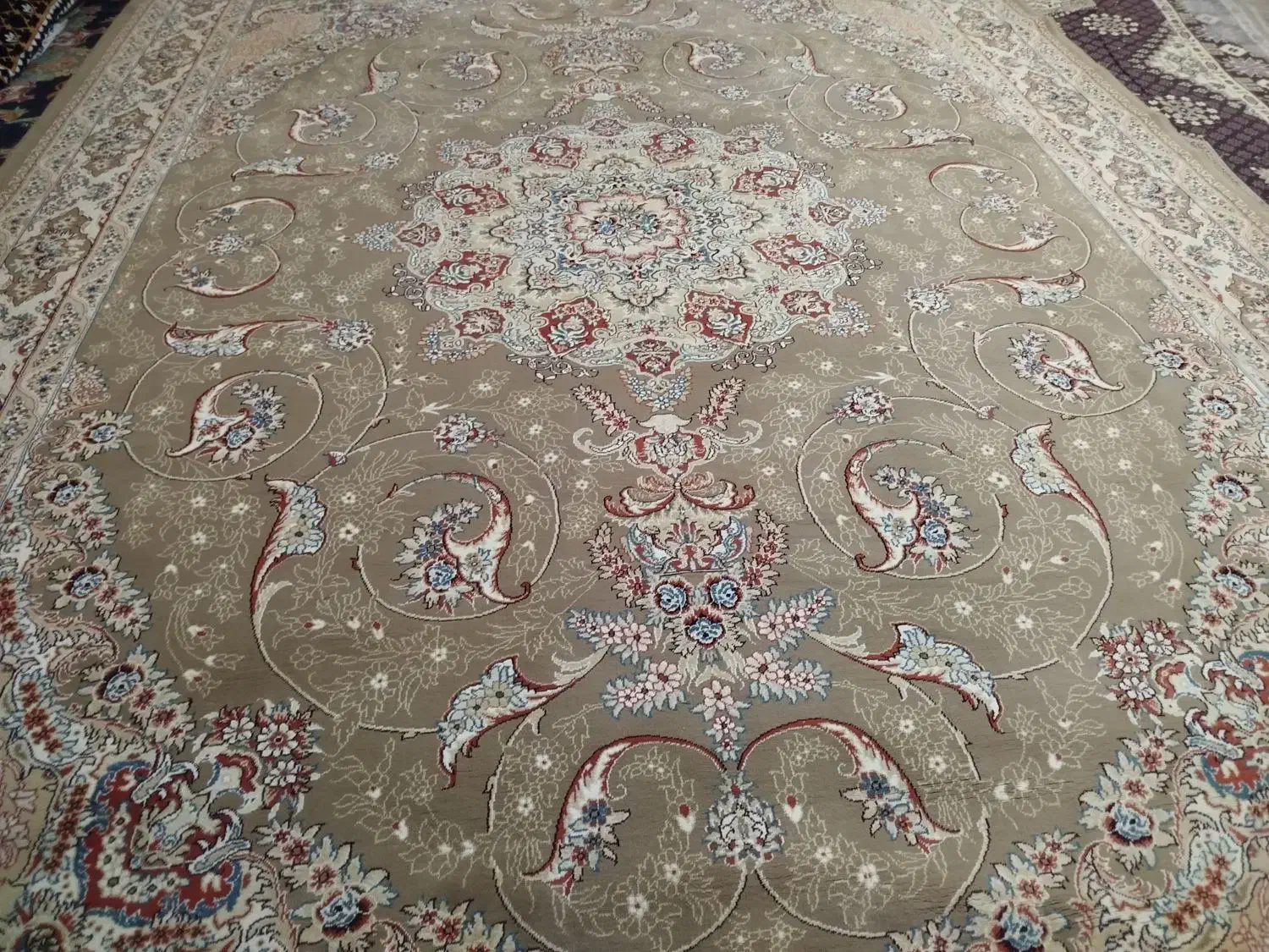 فرش 12متری|فرش|محمدشهر, جعفرآباد|دیوار