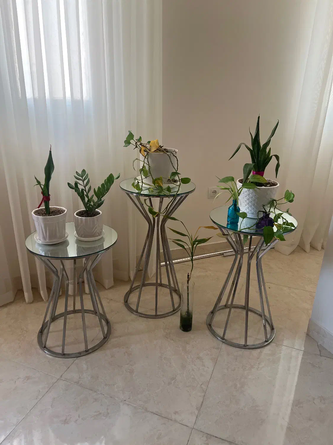 ۳عدد عسلی|مبلمان خانگی و میز عسلی|بندرعباس, |دیوار