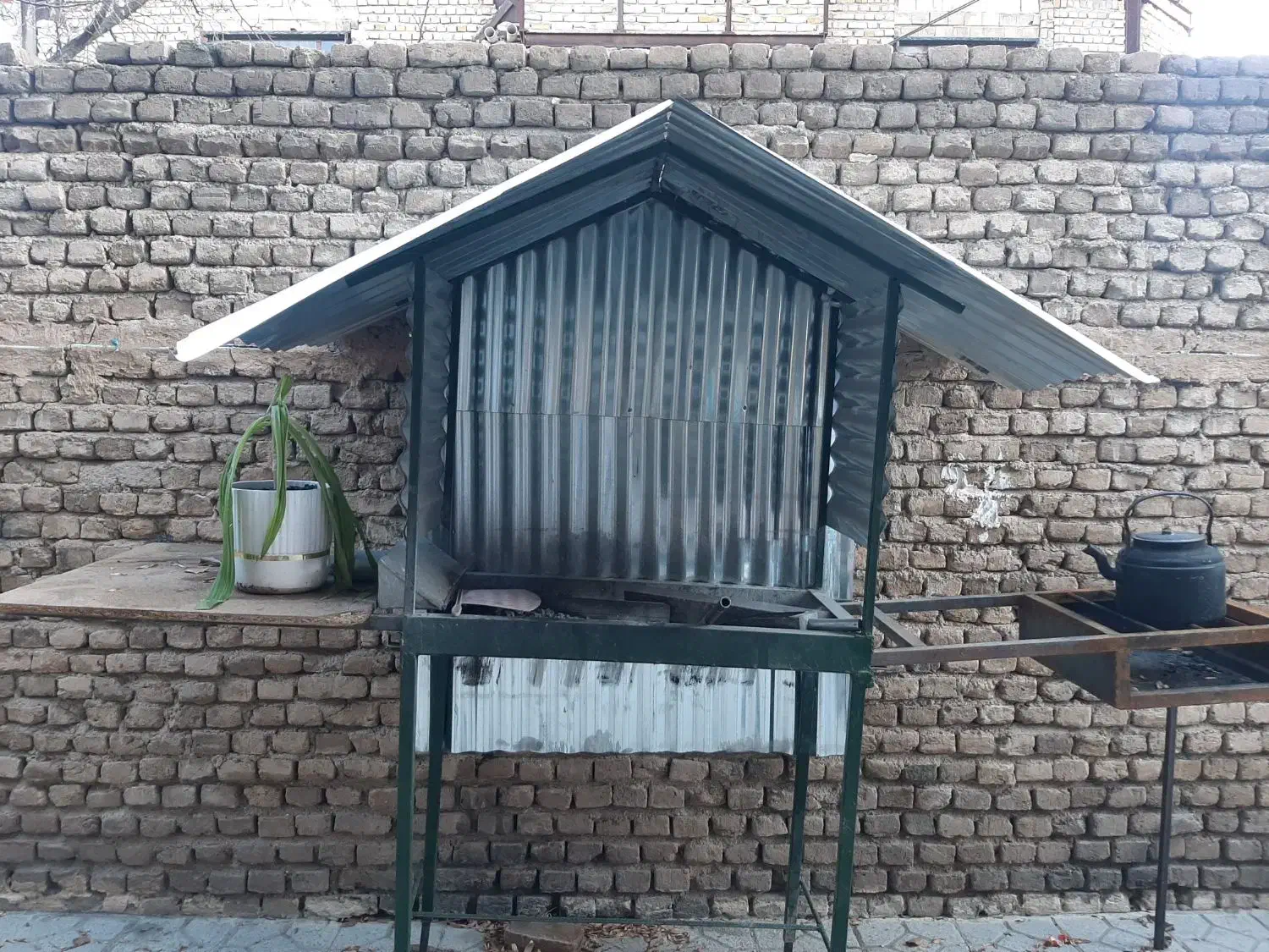 ،منقل، تابلونئون ،منقل رستوران، جگرکی|کافی‌شاپ و رستوران|بروجرد, |دیوار