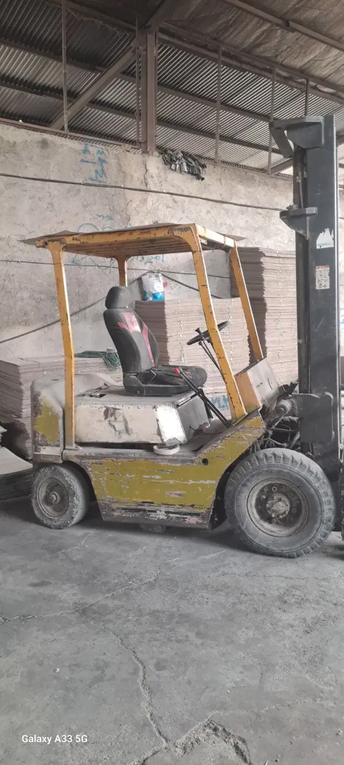 یک دستگاه لیفتراک تی سی ام به قیمت ۵۵۰ میلیون|ماشینآلات صنعتی|ورامین, خورین|دیوار