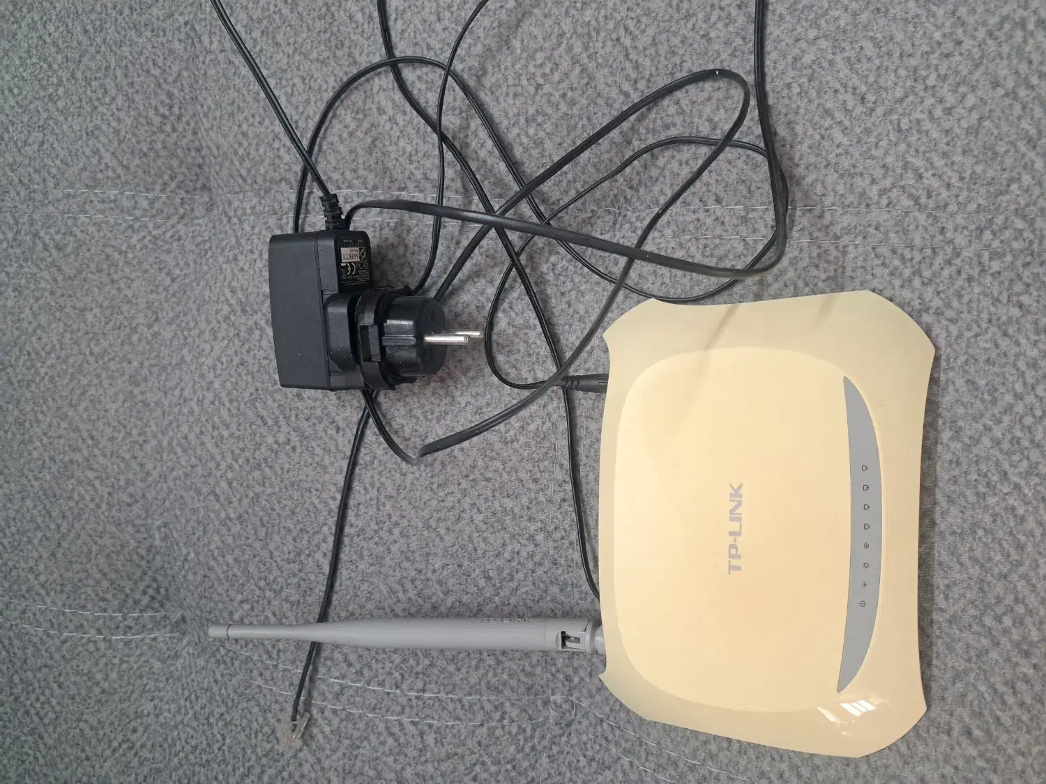 مودم|مودم و تجهیزات شبکه|مشهد, دانشجو|دیوار