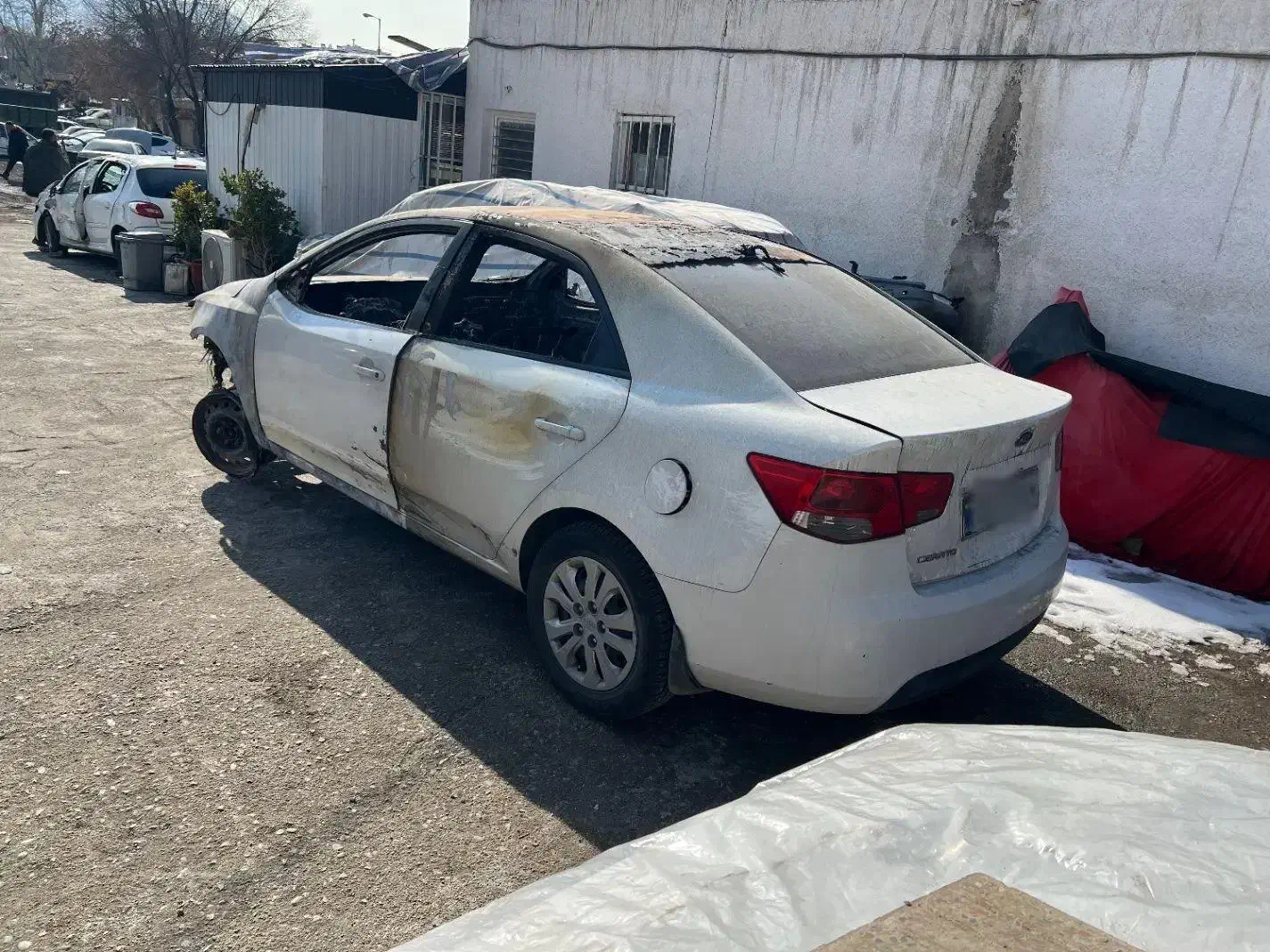 سراتو‌سوخته تصادفی|خودرو سواری و وانت|تهران, حکیمیه|دیوار