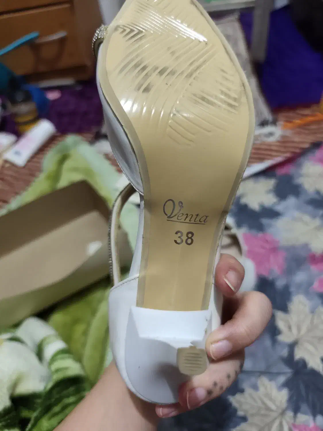 کفش مجلسی سالم و نو|کیف، کفش، کمربند|ضیابر, |دیوار