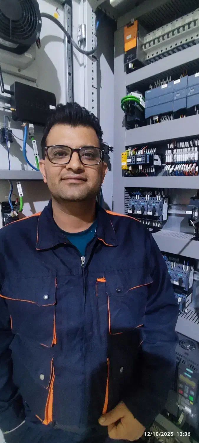 برق کار صنعتی وساختمان. الکترو موتور و تابلو برق|خدمات پیشه و مهارت|شیراز, شهرک صنعتی شیراز|دیوار