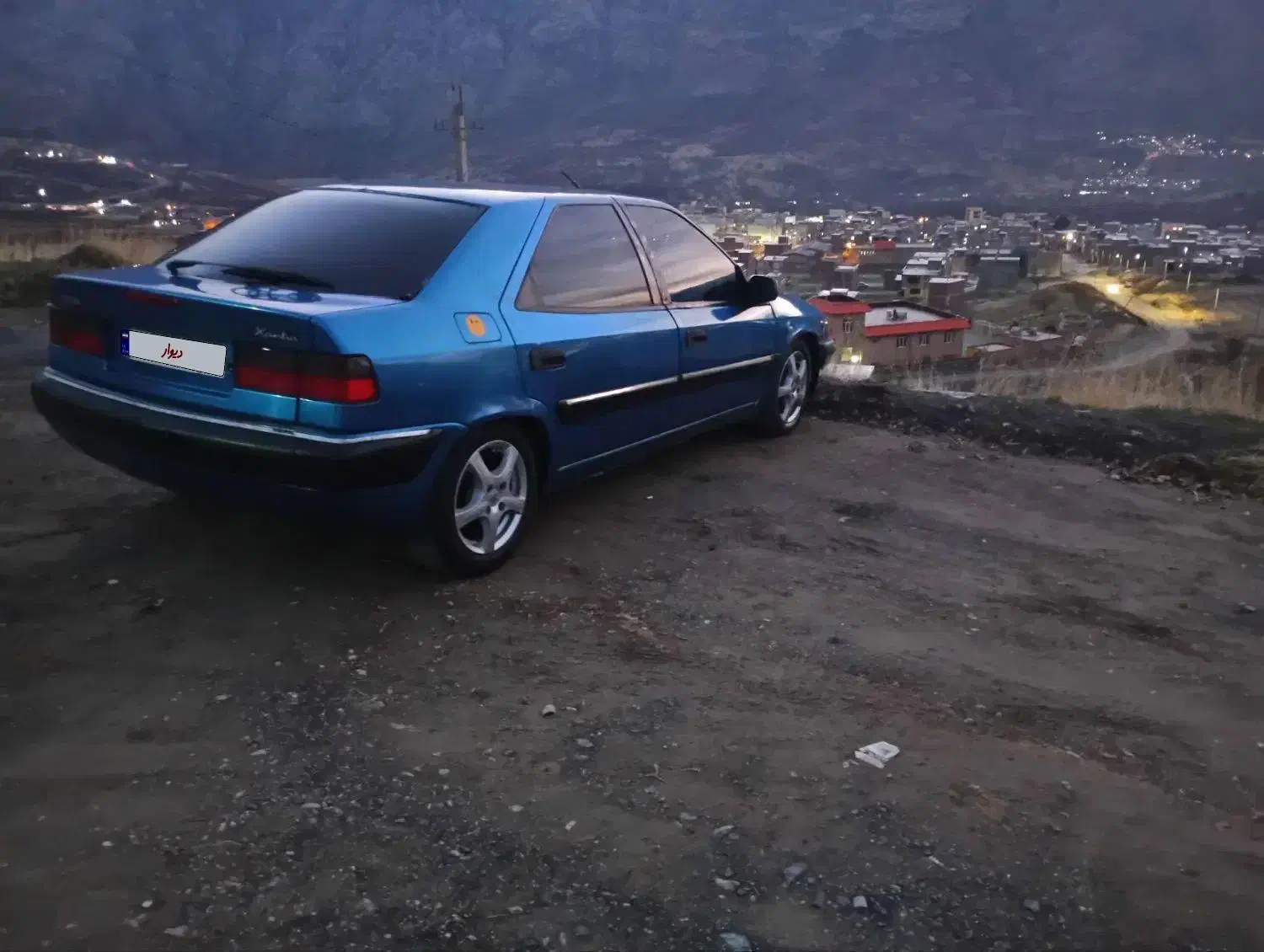 زانتیا ۲۰۰۰مدل۸۲|خودرو سواری و وانت|اسفراین, |دیوار