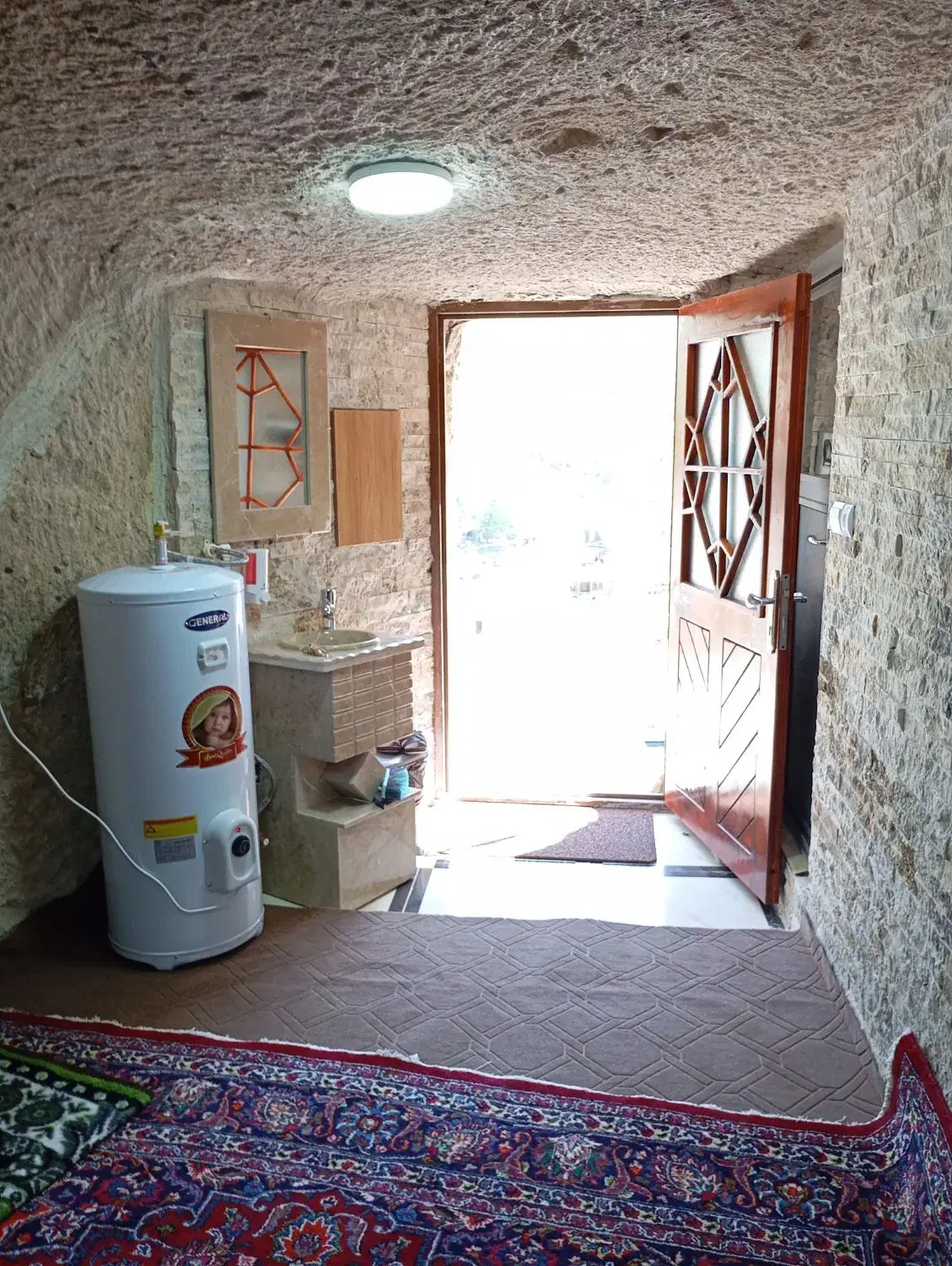 سوییت صخره‌ای کندوان شهرستان اسکو|اجارهٔ کوتاه‌مدت آپارتمان و سوئیت|اسکو, |دیوار