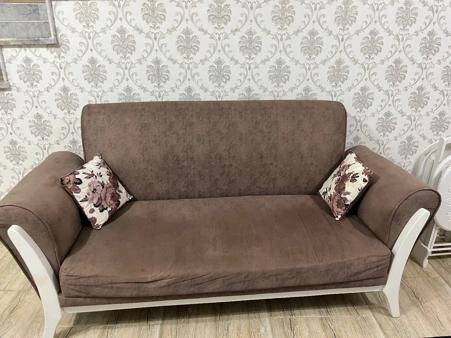 مبل|مبلمان خانگی و میز عسلی|صومعه‌سرا, |دیوار