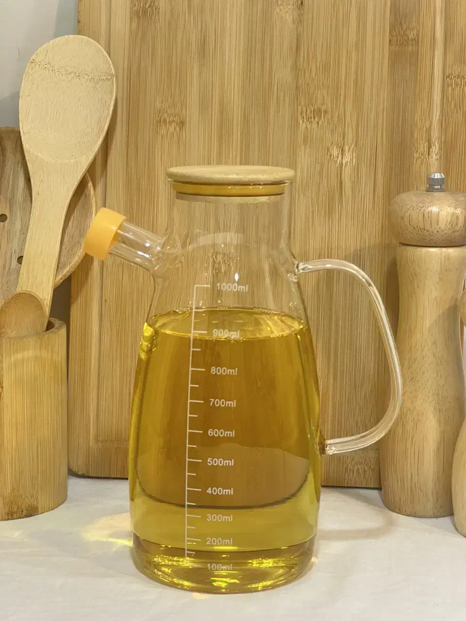 جهیزیه|لباس|رشت, معلم|دیوار