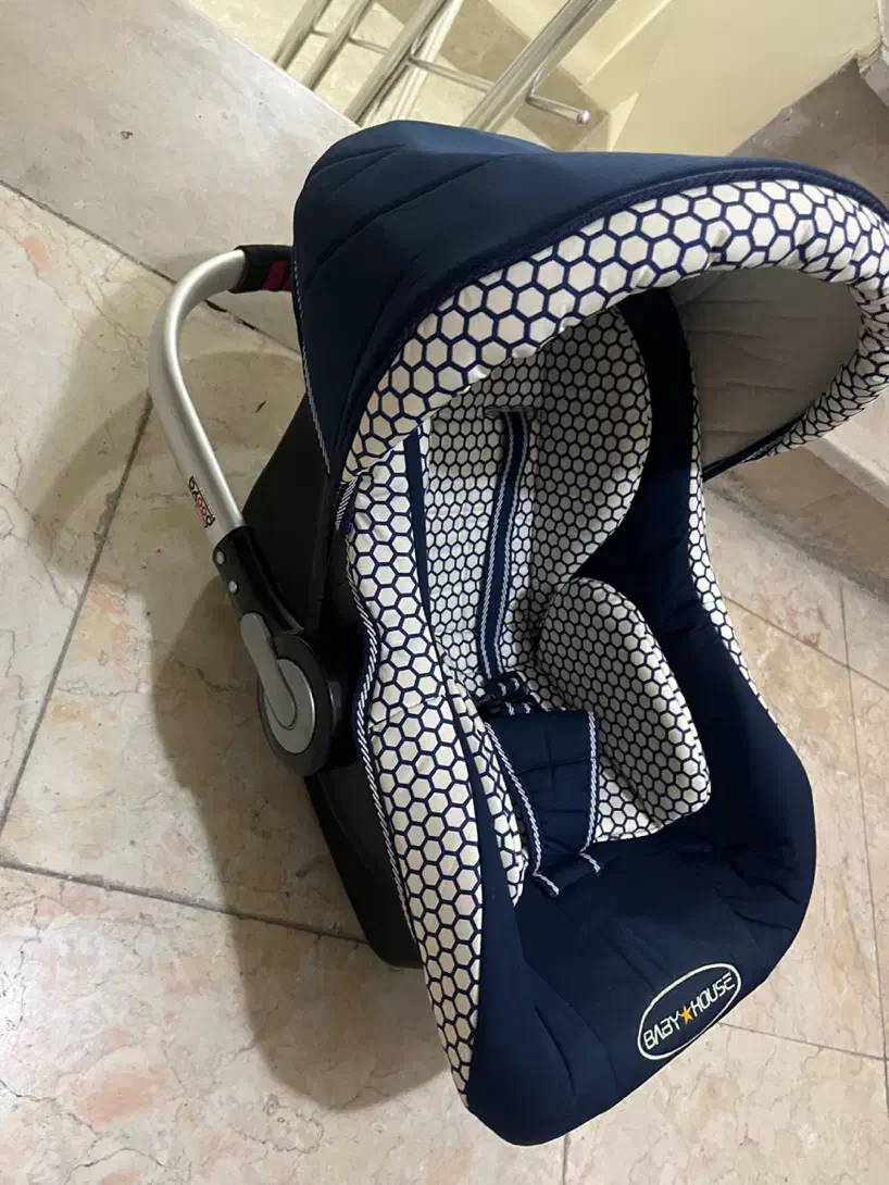 کریر|کالسکه و لوازم جانبی|ارومیه, |دیوار