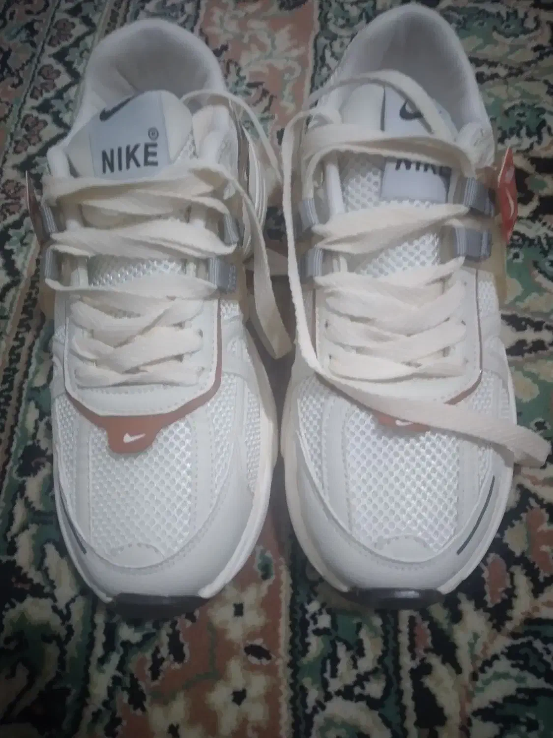 کفش کتونی|کیف، کفش، کمربند|کوهدشت, |دیوار