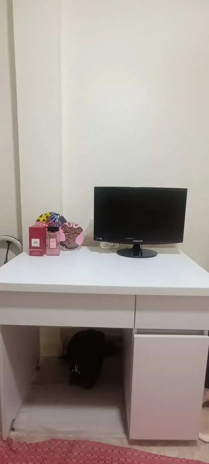 میزتحریر|میز تحریر و کامپیوتر|اسلام‌شهر, باغ فیض|دیوار