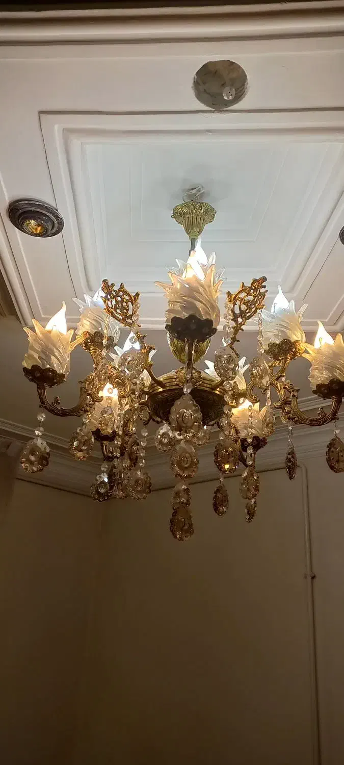 لوستر|لوستر و چراغ آویز|اقبالیه, |دیوار