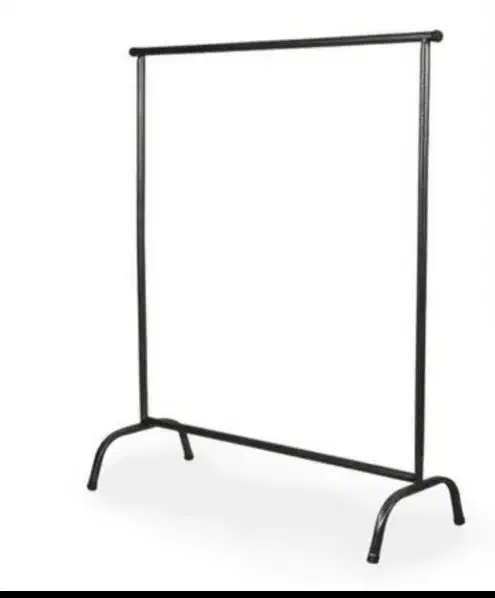 رگال آلومینیومی|بندرخت و رخت‌آویز|قم, قلعه کامکار|دیوار