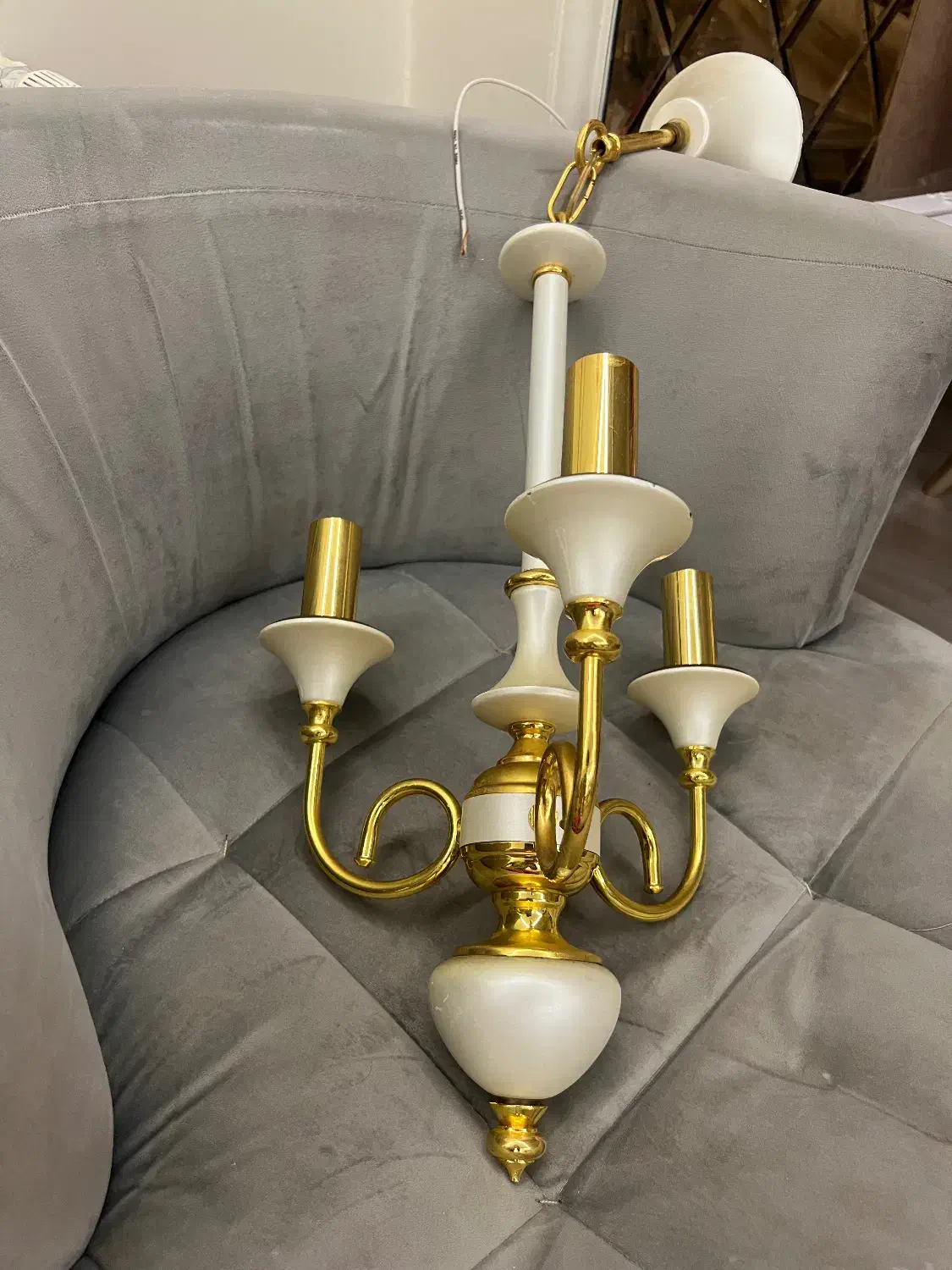 ۴عدد لوستر طلایی|لوستر و چراغ آویز|تبریز, |دیوار