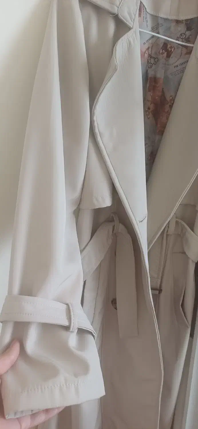 پالتو|لباس|قلقل رود, |دیوار