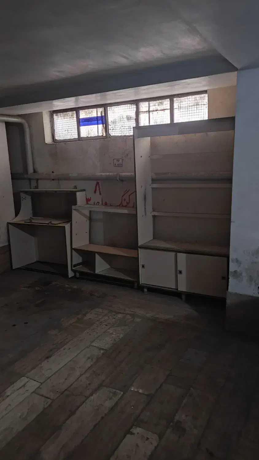 ویترین|فروشگاه و مغازه|اسلامشهر, شهرک سالور|دیوار