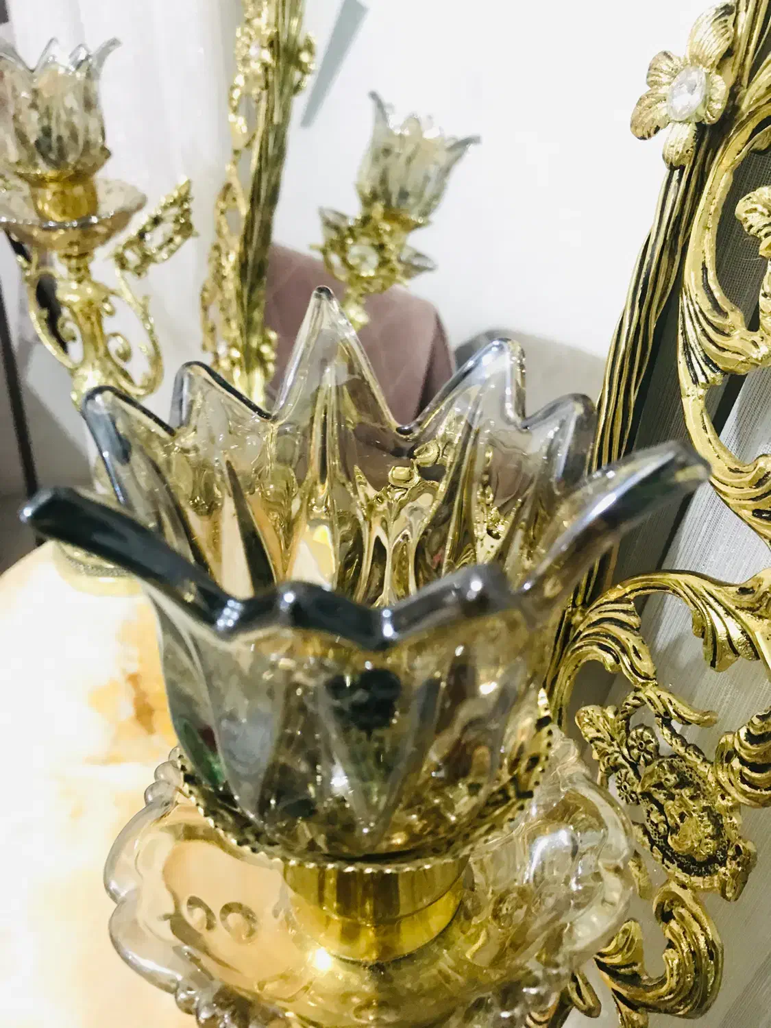 آینه و شمعدان برنزی سلطنتی|آینه|اسلامشهر, شهرک سعیدیه|دیوار