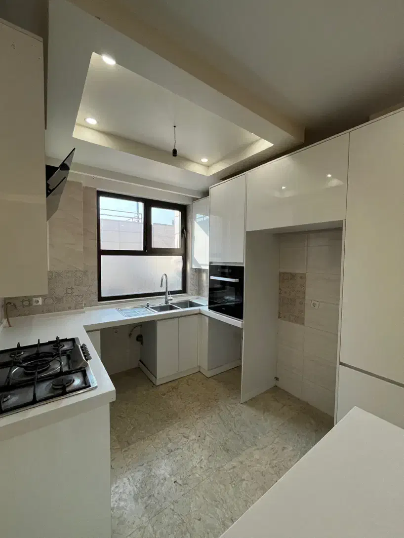 عدل شمالی / ۹۰ متر شخصی ساز / فول امکانات / فرنیش