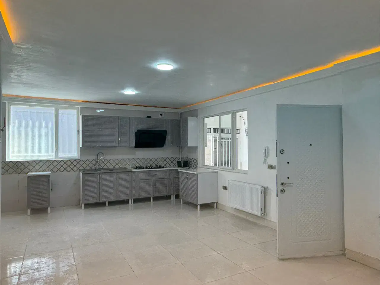 فروش ویژه دوطبقه راه‌جدا دونبش،سنددار، فول امکانات|فروش خانه و ویلا|دورود, |دیوار