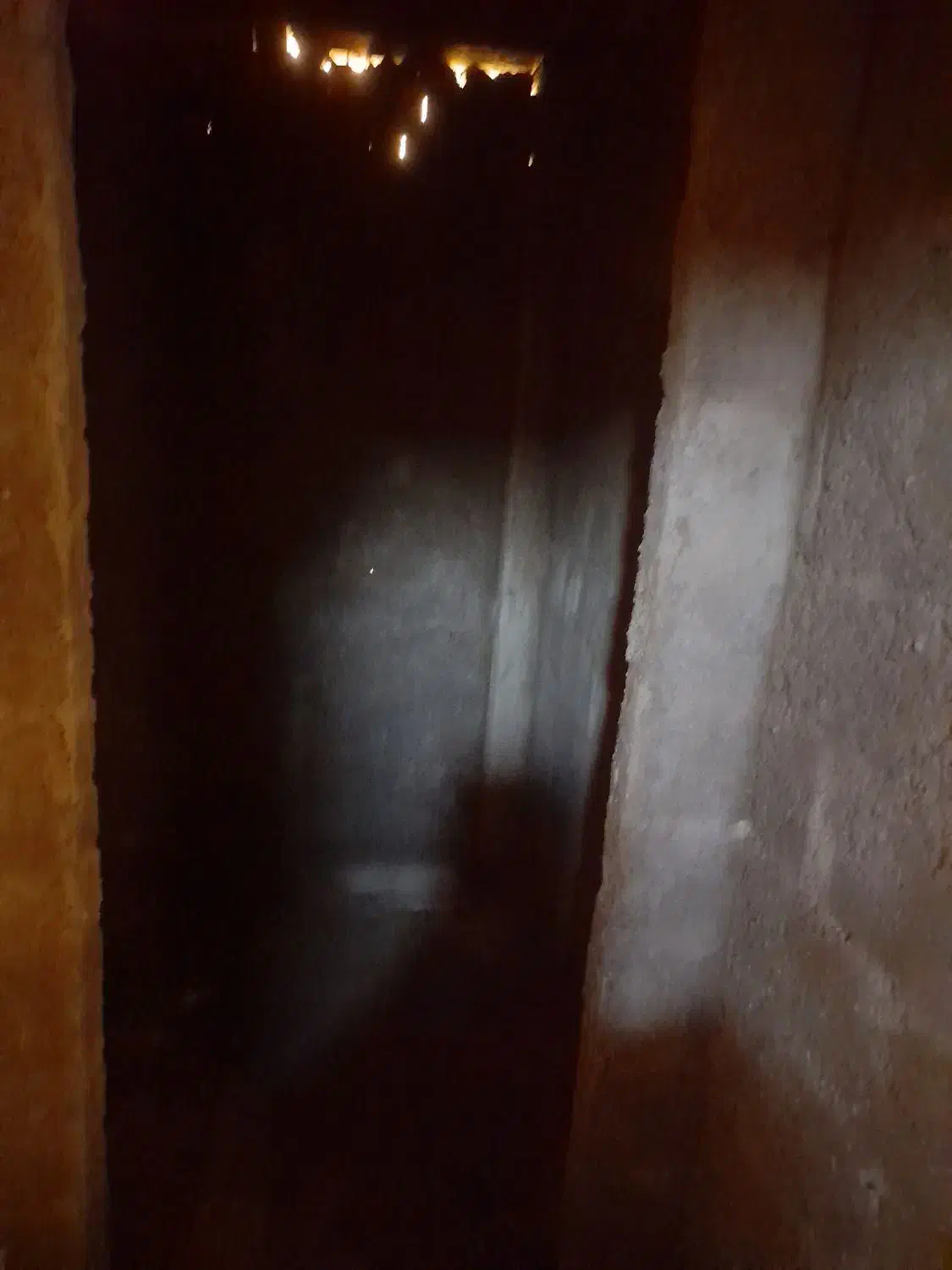 سیمان کار سیاه وسفید۰|خدمات پیشه و مهارت|گنبد کاووس, |دیوار