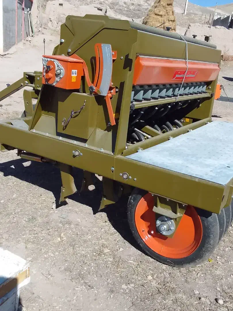 ردیفکار عمیق کار|ماشینآلات صنعتی|کوراییم, |دیوار