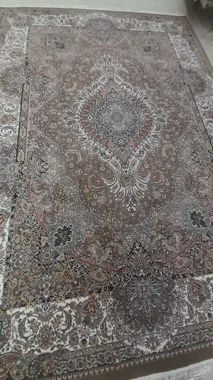 ۲تخته فرش ۷۰۰ شانه گردویی|فرش|دلیجان, |دیوار
