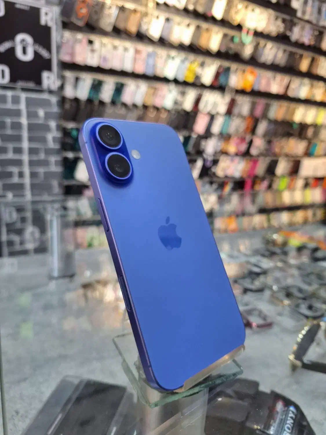 آیفون ۱۶ نرمال|موبایل|اصفهان, مسجد مصلی|دیوار