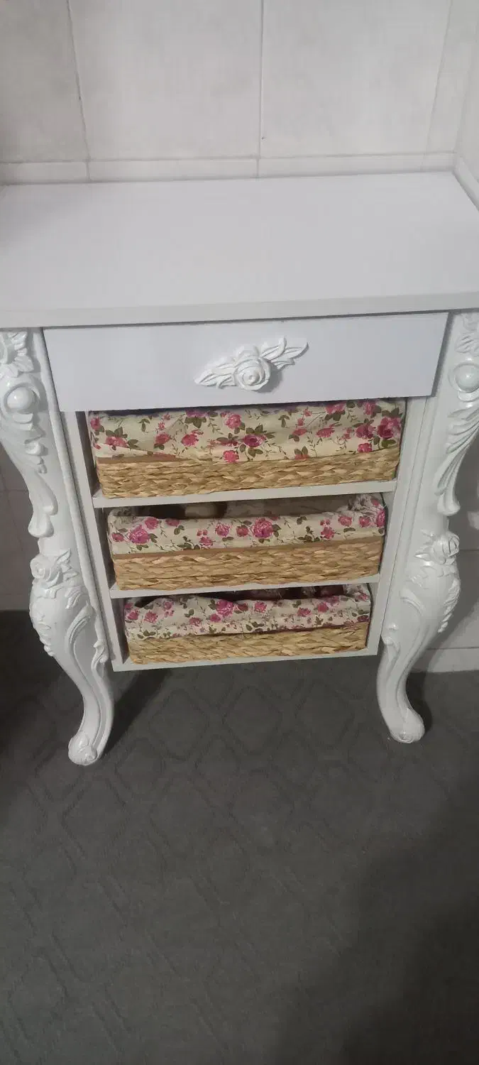 میز ناهاخوری دو نفره و جای سیب و پیازی چوبی|میز و صندلی غذاخوری|شهرکرد, |دیوار