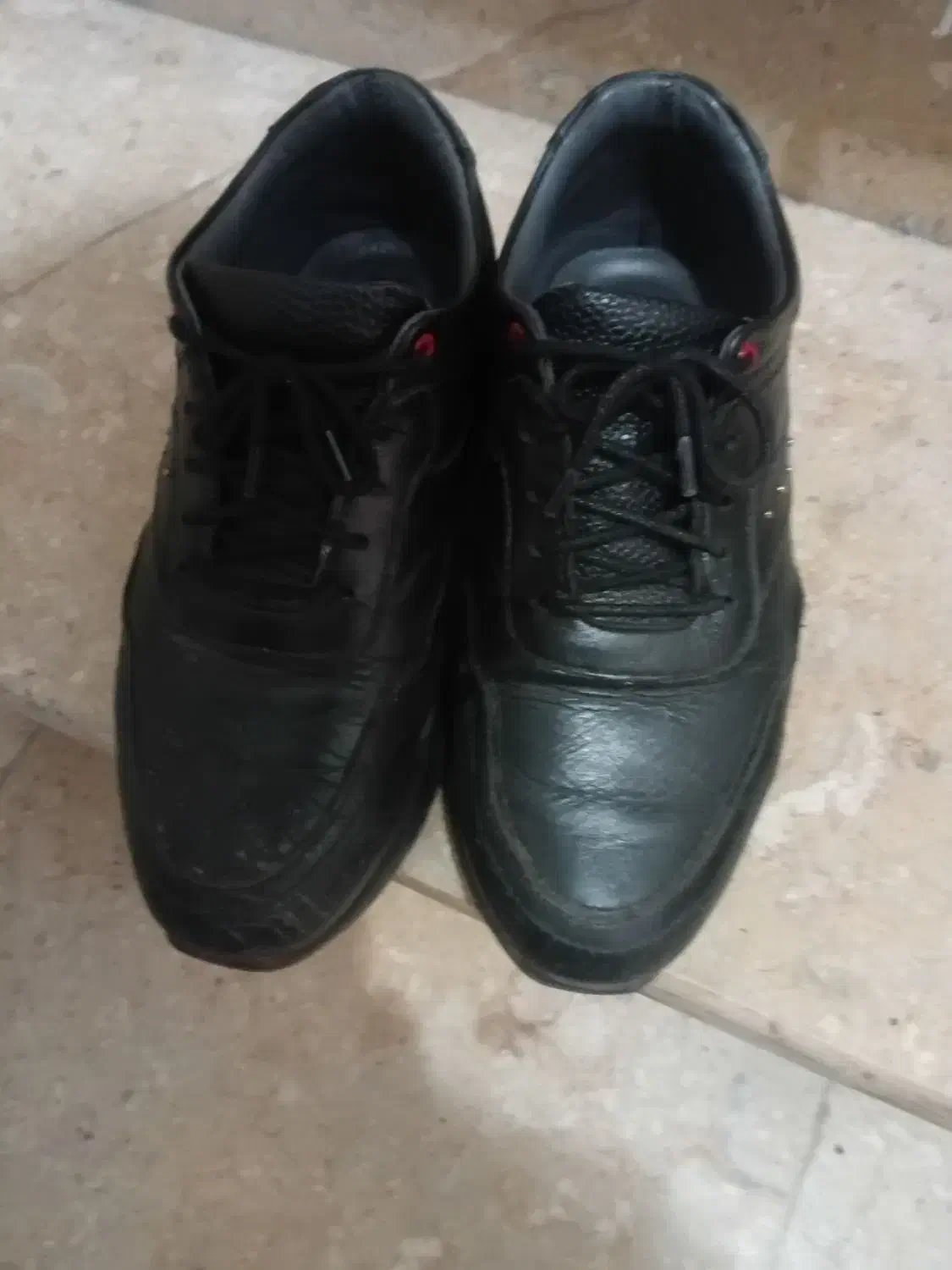 کفش طبی چرم نو بعلت کوچک بودن سایز ۳۸ و ۳۹|کیف، کفش، کمربند|رشت, جهاد|دیوار