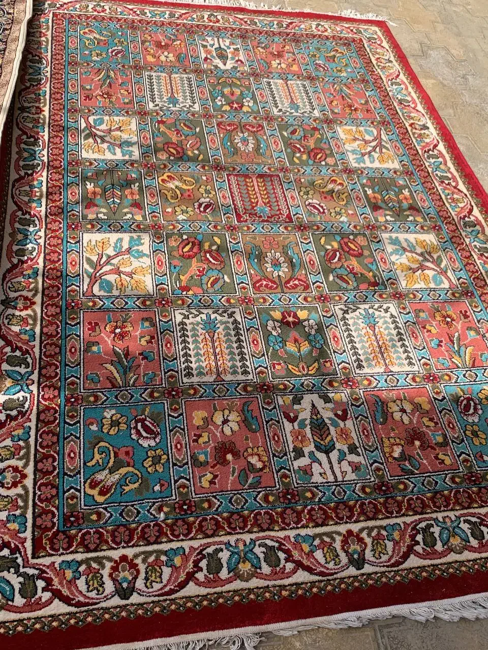 دو عدد فرش درحد نو|فرش|سنندج, |دیوار