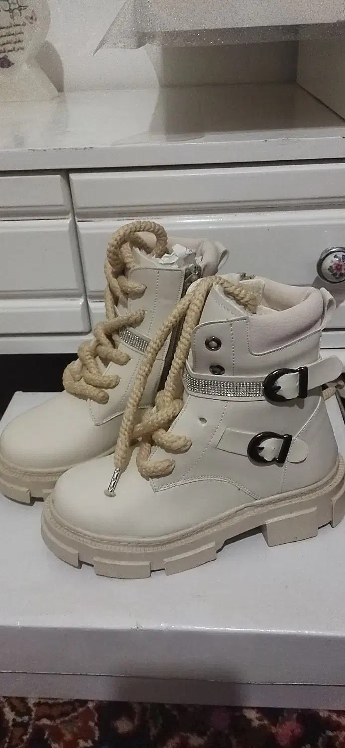 کفش دخترانه|کیف، کفش، کمربند|آذرشهر, |دیوار