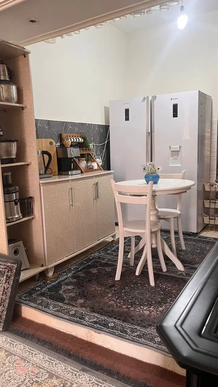 اجاره ساختمان ویلایی کاملا مستقل|اجارهٔ خانه و ویلا|ابهر, |دیوار