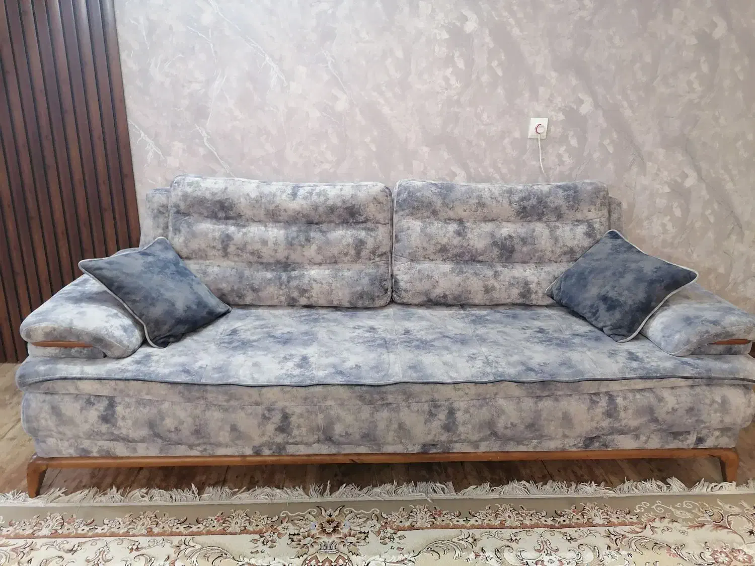 مبل تخت خوابشو|مبلمان خانگی و میز عسلی|اصفهان, کوی امیریه|دیوار