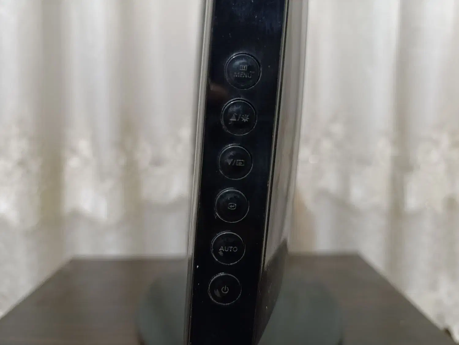 مانیتور سامسونگ|قطعات و لوازم جانبی رایانه|تهران, شهرآرا|دیوار