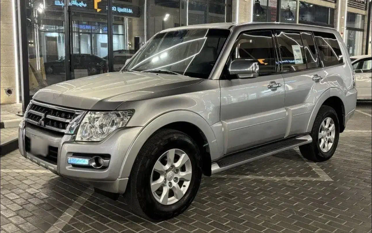 پاجیرو ۲۰۱۹ تیتانیوم|خودرو سواری و وانت|آبادان, |دیوار