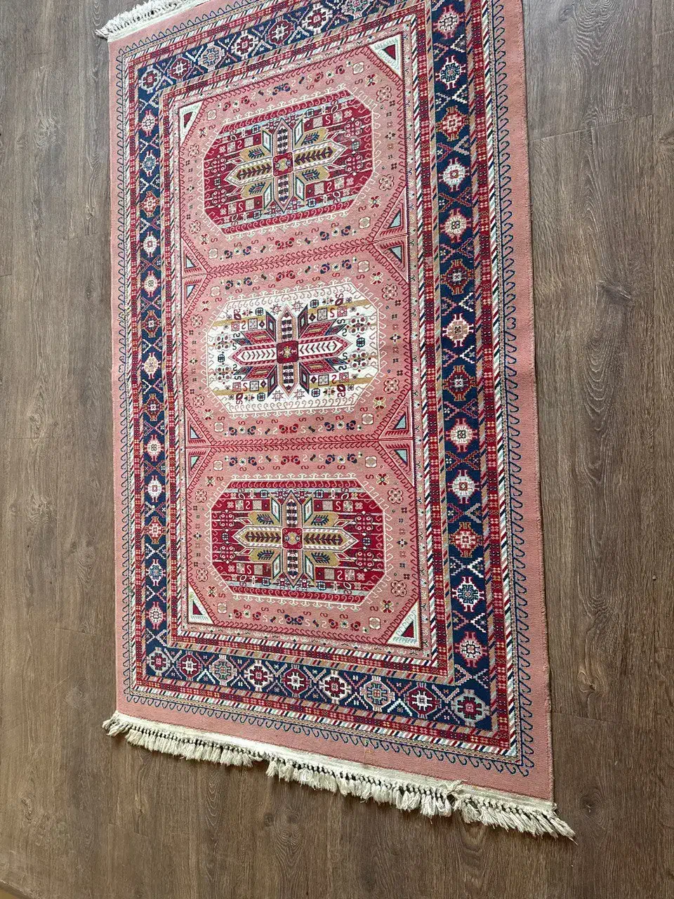 فرش ۳متری|فرش|تربت جام, والفجر|دیوار