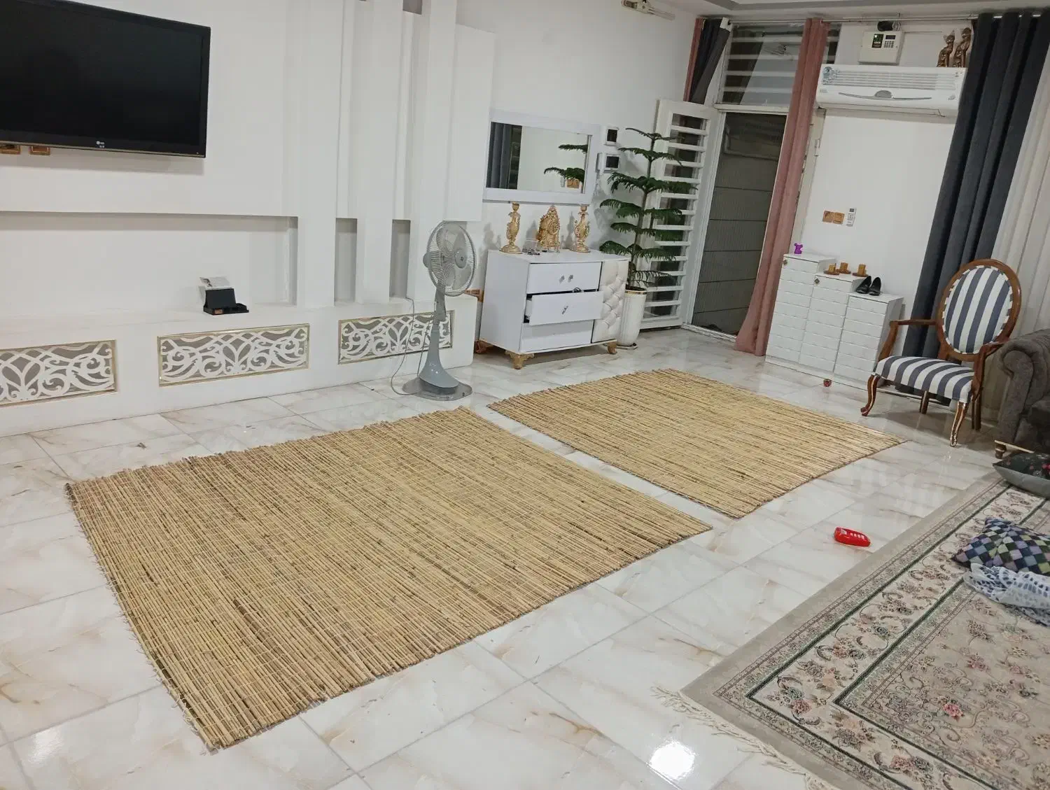 فروش دو عدد چیت نو به ابعاد ۱/۸×۲|گلیم، جاجیم، گبه|کوهدشت, |دیوار