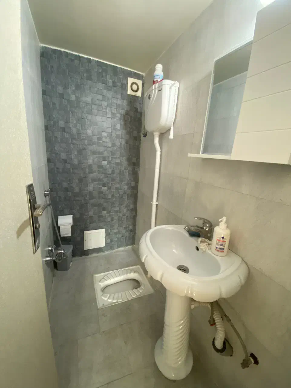 اجاره اپارتمان65متری یک خوابه پونک/تمیز