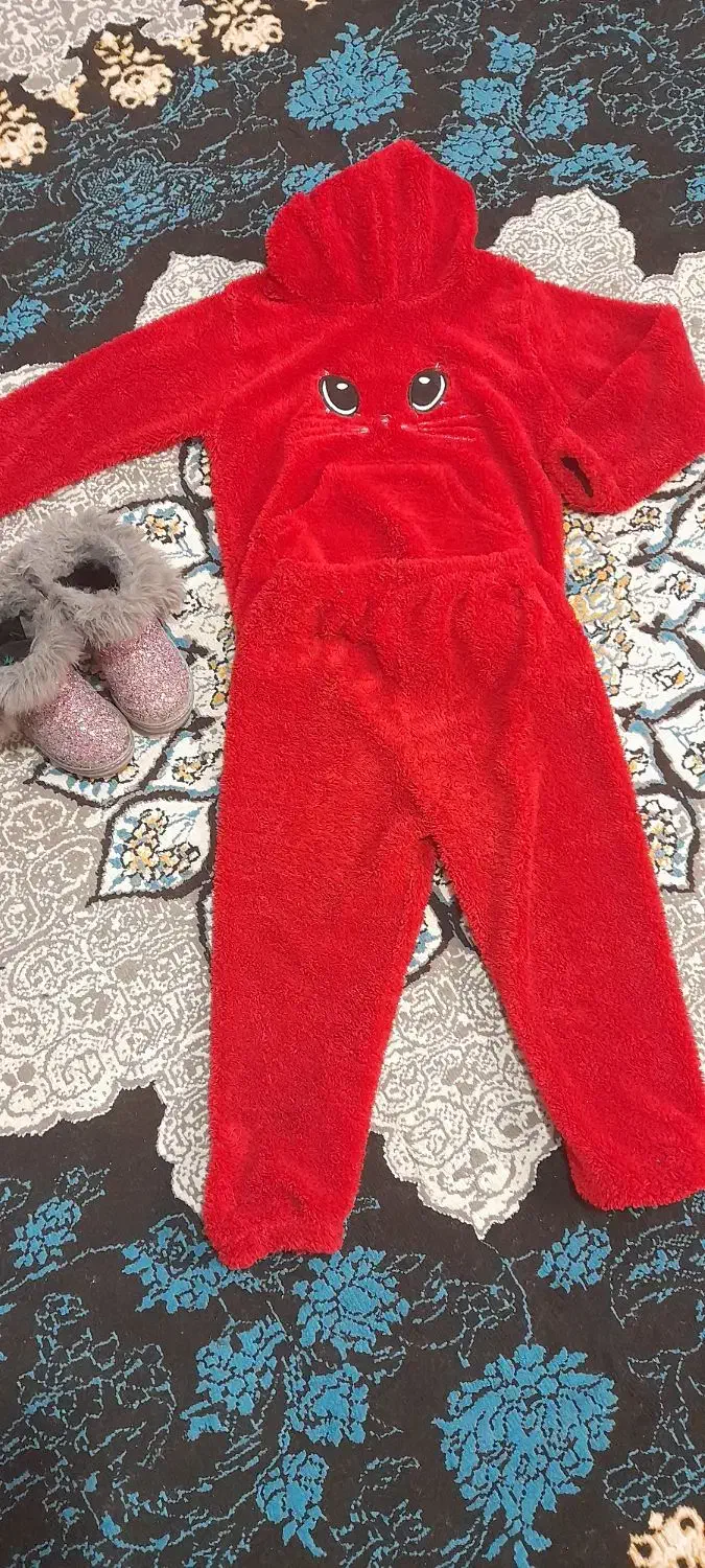 لباس در حدنو ومناسب|کفش و لباس بچه|شیراز, رکن‌آباد|دیوار