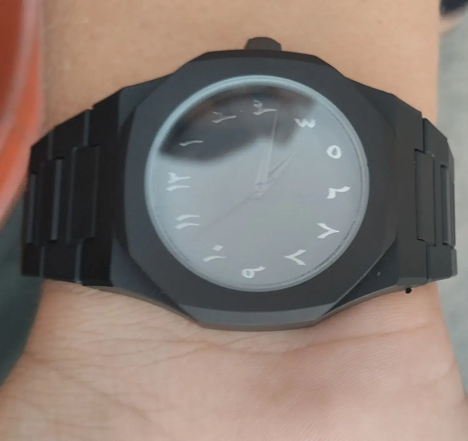 ساعت فول مشکی|ساعت|بیرجند, |دیوار