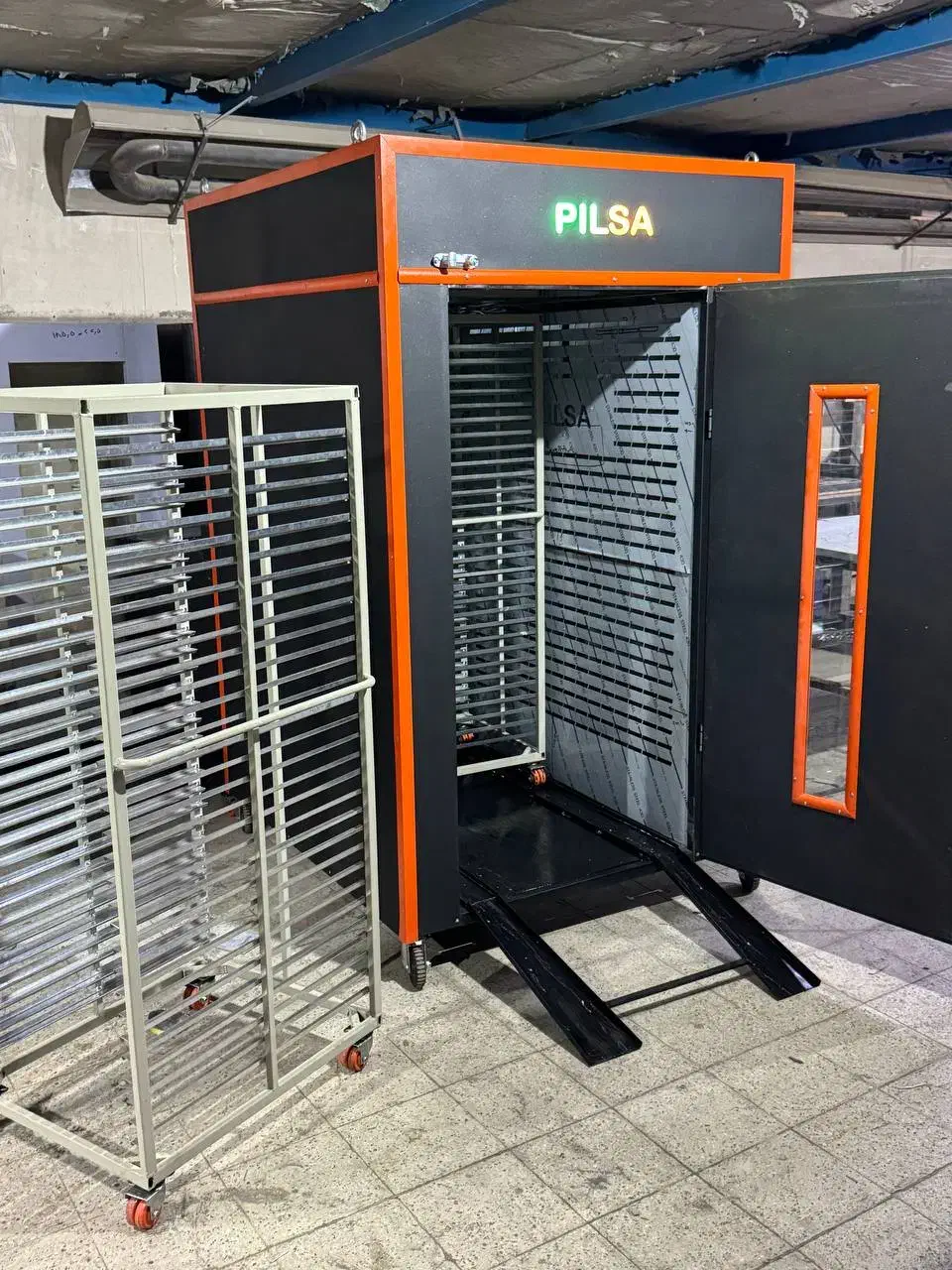 جشنواره فروش دستگاه خشک کن میوه گیاه دارویی V900|ماشین‌آلات صنعتی|مشهد, کاظم آباد پنجشنبه|دیوار