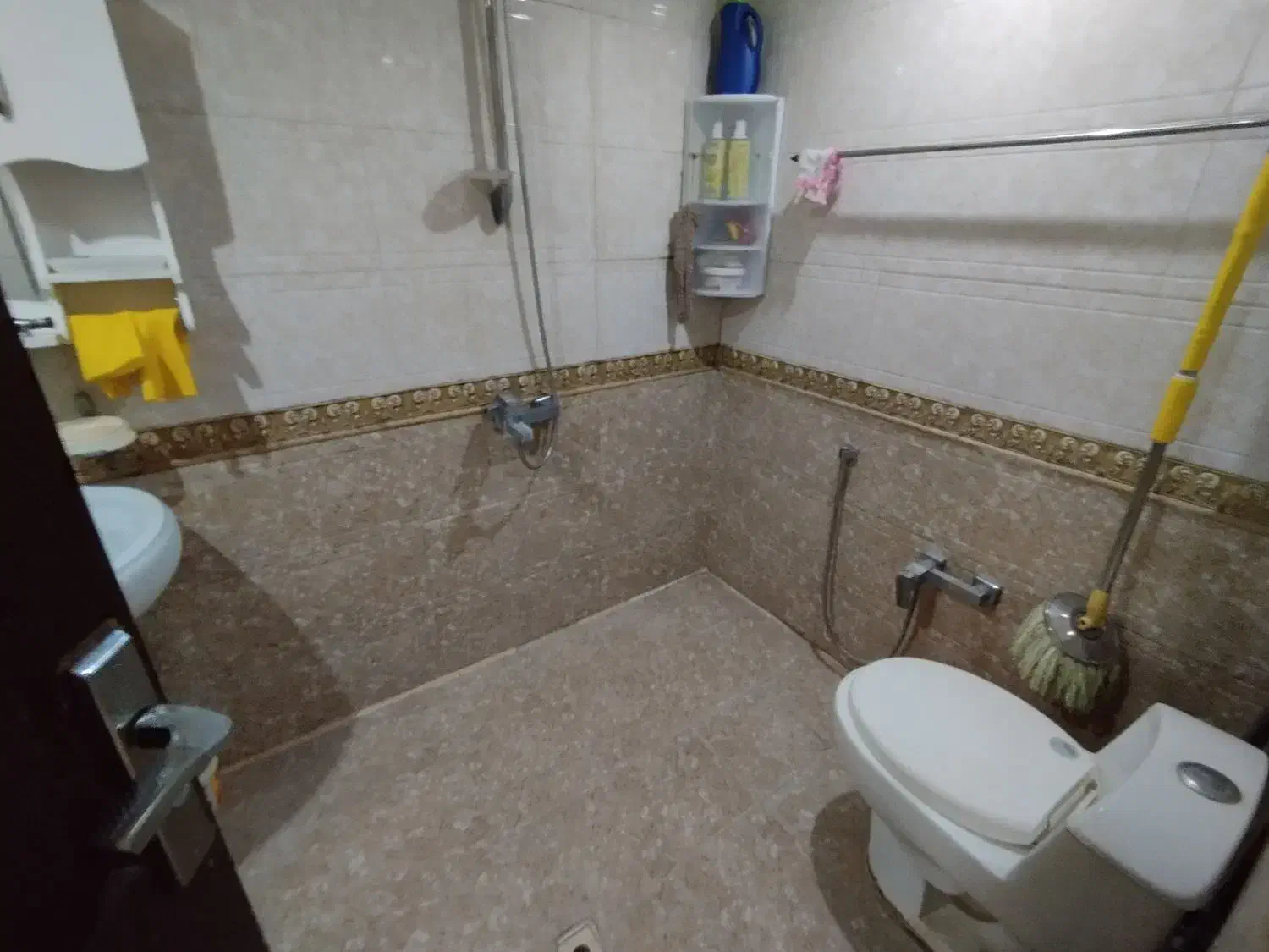 ۱۴۰متر  فوق العاده شیک میدان۲۷