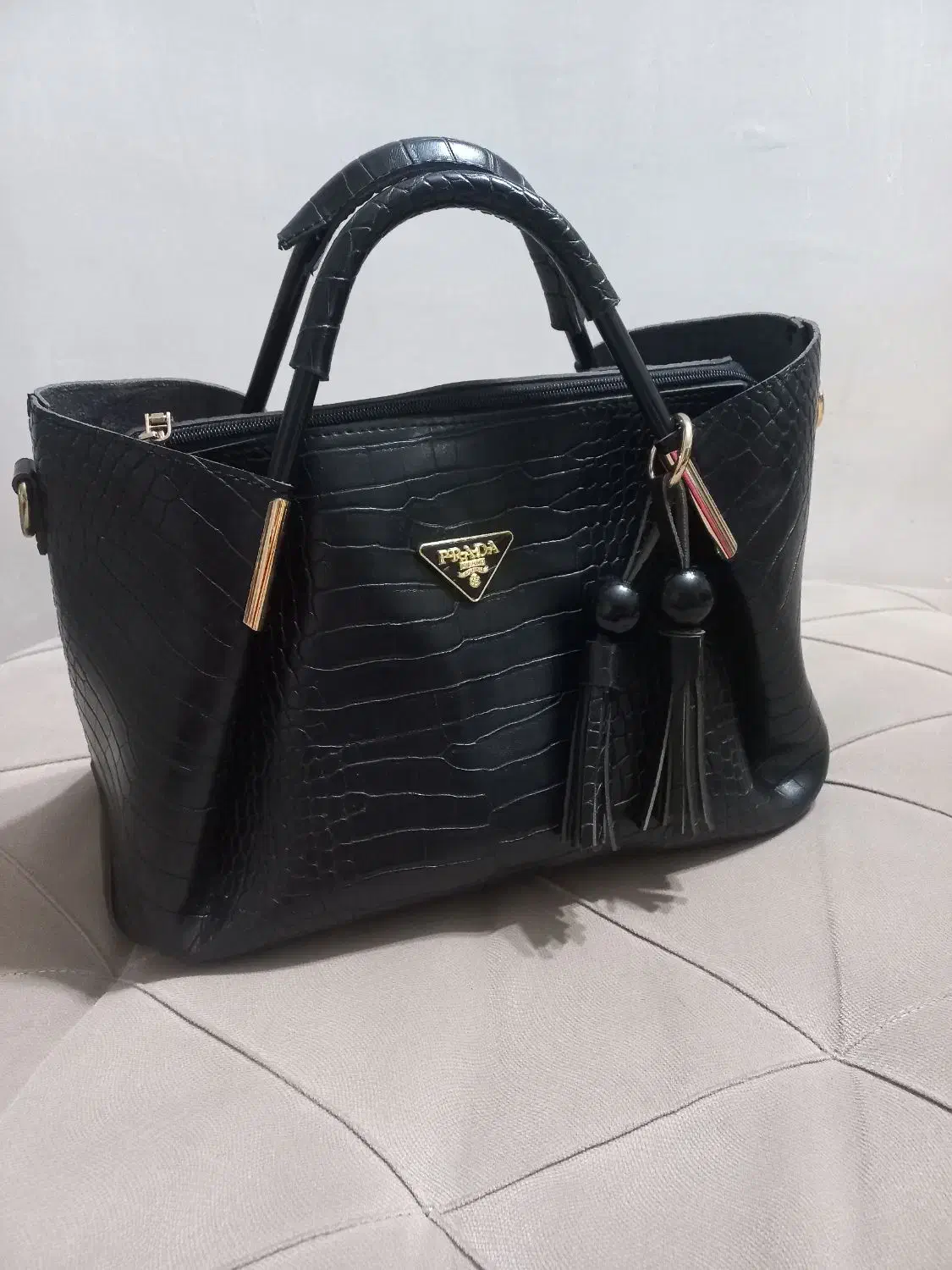 کیف در حد نو|کیف، کفش، کمربند|رشت, جانبازان|دیوار