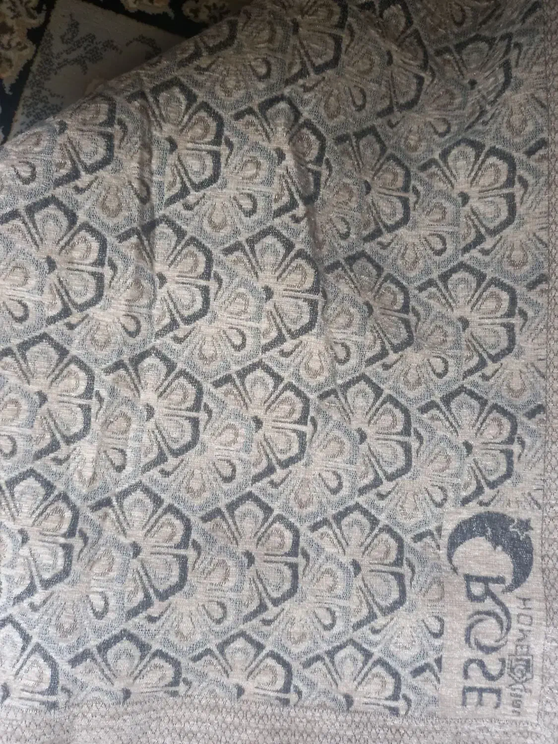 روفرشی شش متری|روفرشی|سنندج, |دیوار