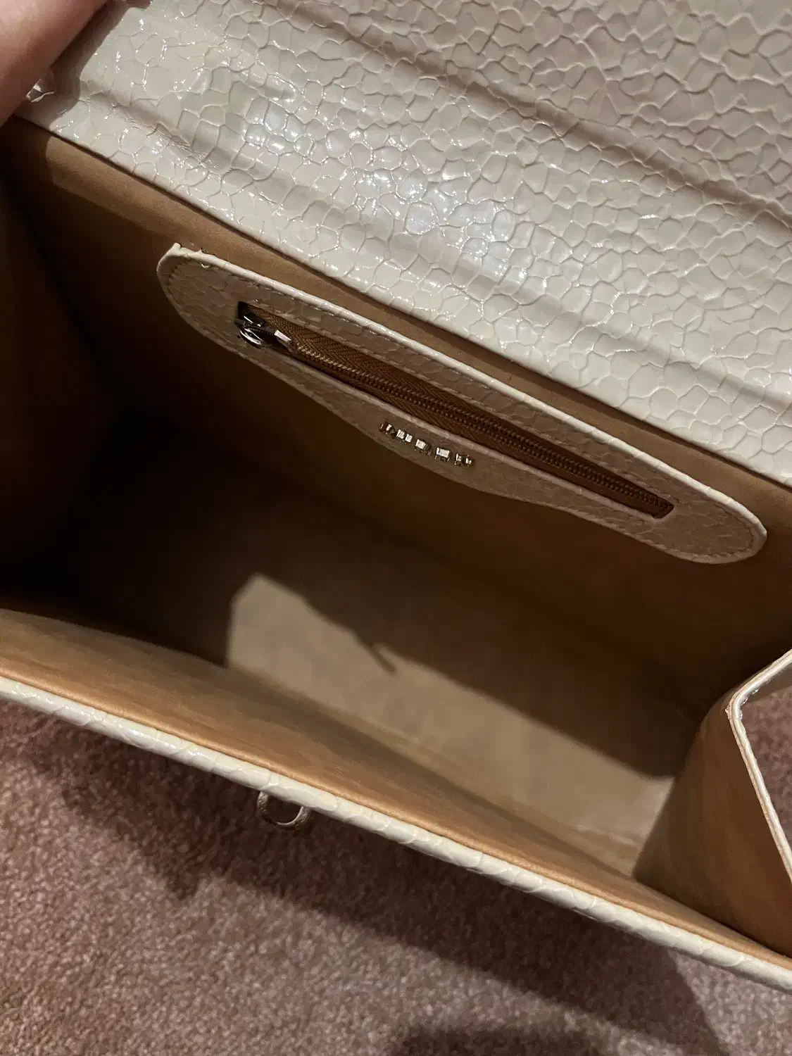 کیف مجلسی سالم تمیز نو|کیف، کفش، کمربند|گنبد کاووس, |دیوار