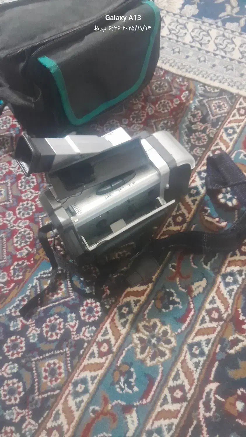 دوربین عکاسی و فیلمبرداری کلکسیونی|دوربین عکاسی و فیلم‌برداری|خرم‌آباد, |دیوار