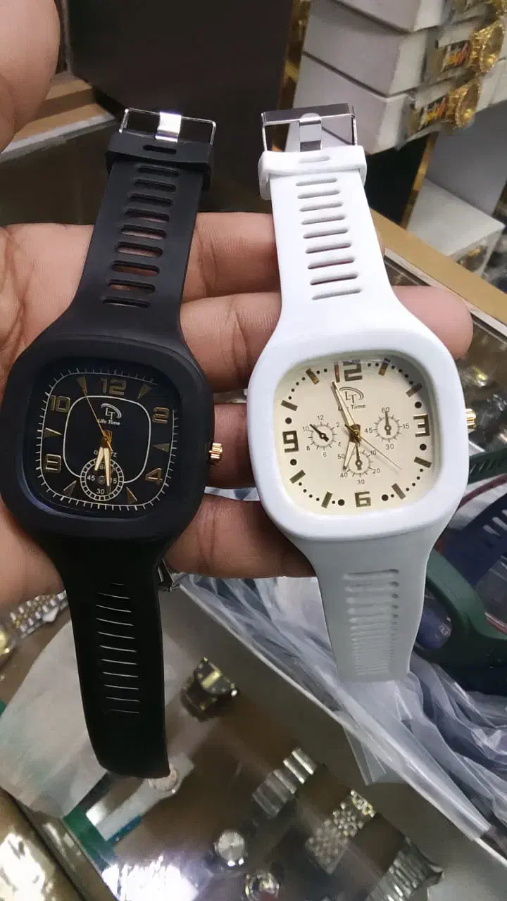 فروش عمده ساعت فقط ۱۷۵ تومن|ساعت|بیرجند, |دیوار