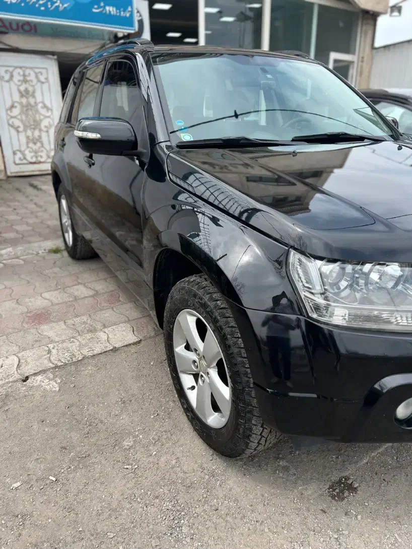 گرند ویتارا ۲۴۰۰ مدل ۹۰|خودرو سواری و وانت|رشت, منظریه|دیوار