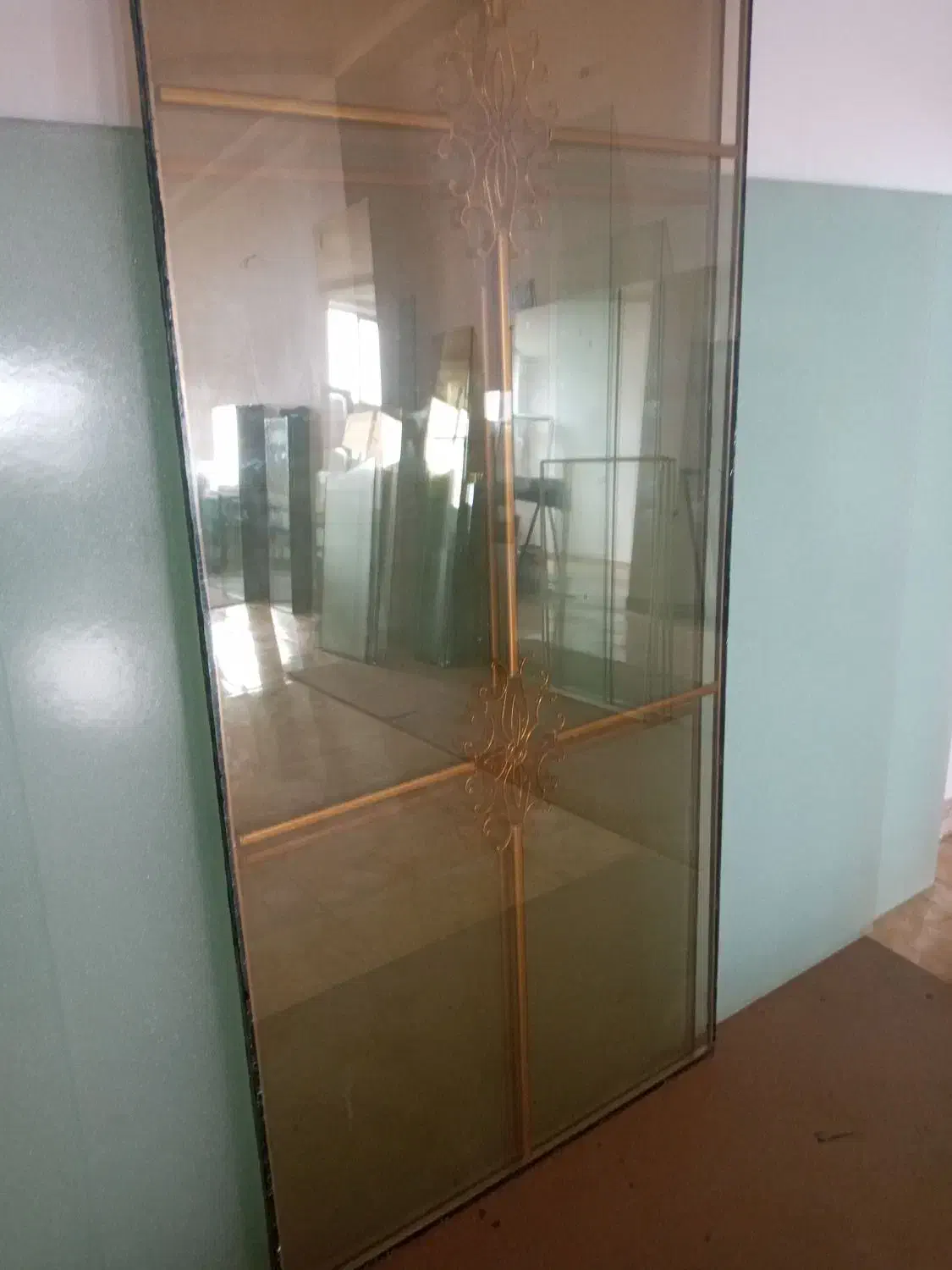 شیشه دوجداره و ساده|خدمات پیشه و مهارت|تالش, هشتپر|دیوار