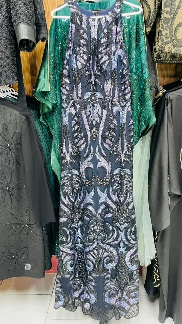 لباس مجلسی درجه یک سر قیمت توافق میکنم|لباس|زابل, |دیوار